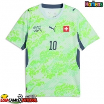 Camisa de Futebol Suíça Granit Xhaka #10 Equipamento Secundário Mundo 2026 Manga Curta